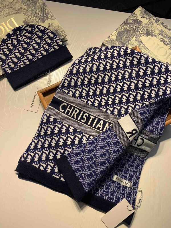 ブランドマフラー側面デザイン